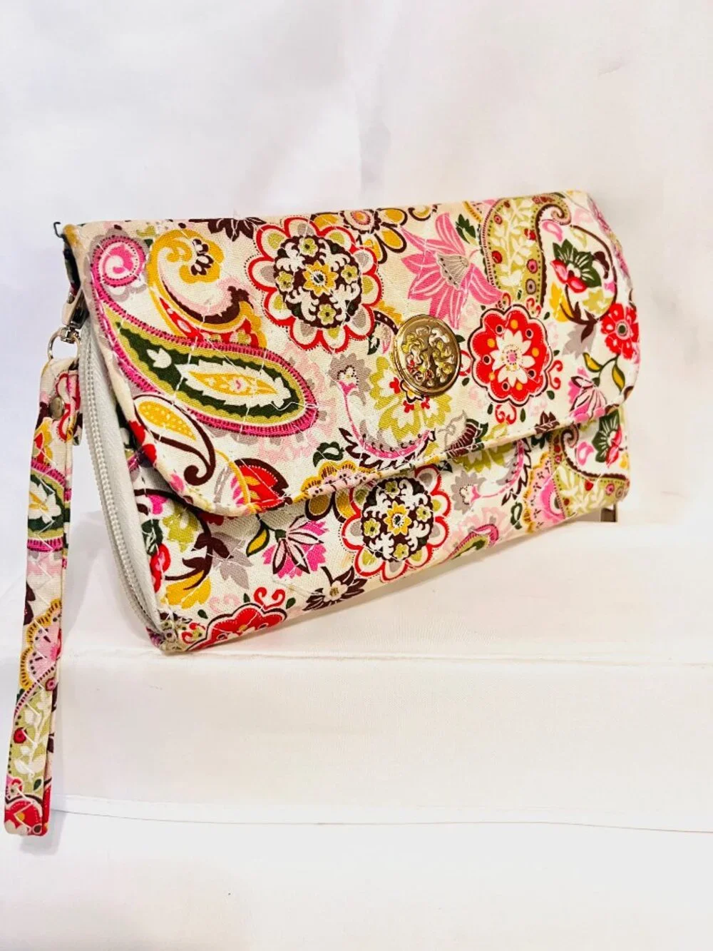 Cloth Multi Colors Lightweight Wristlet/Wallet/Cell Phone Holder-Floral/Paisley